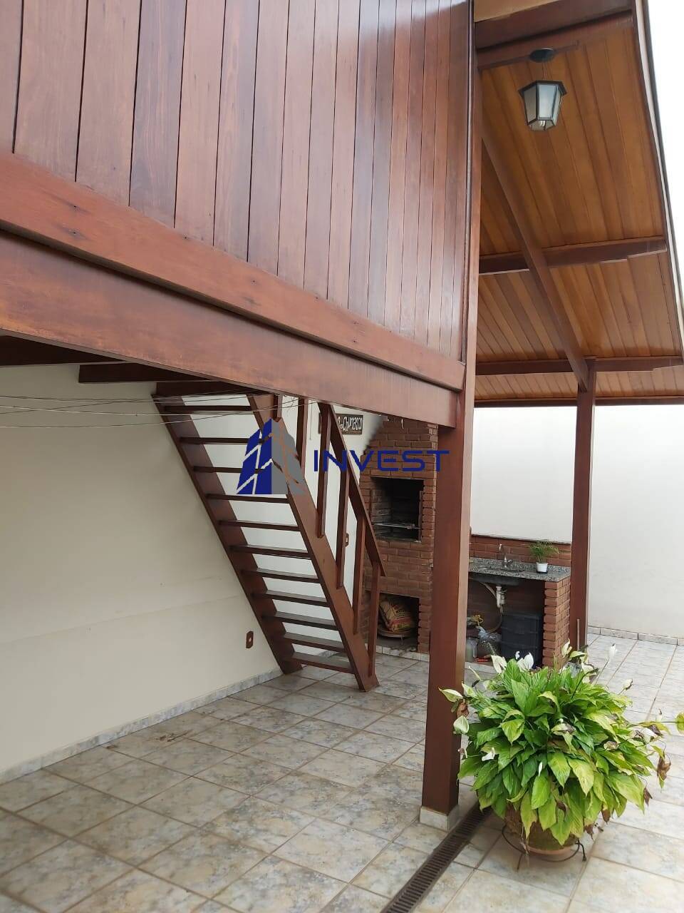 Casa à venda com 3 quartos, 211m² - Foto 7